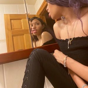 Meet your Posher, Darshana